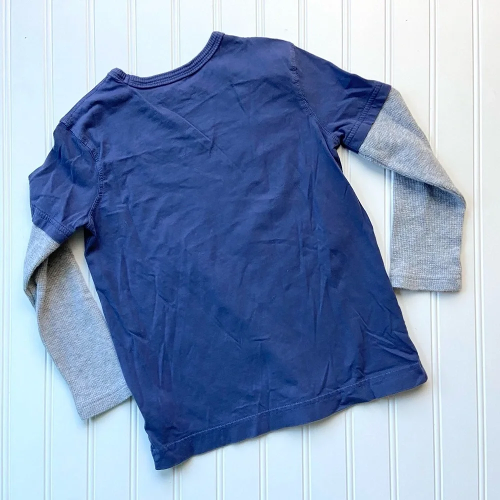 •Lands End• Frozen Lake graphic tee•